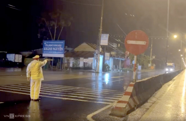 Bão Noru áp sát Đà Nẵng - Quảng Trị, nhiều nơi mưa rất to -0