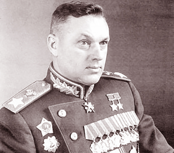 “Lưỡng quốc nguyên soái” Konstantin Rokossovsky (1896-1968): Dũng mãnh và hào hoa -0
