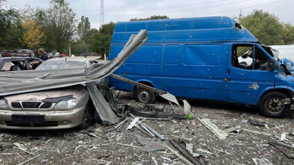 Đoàn xe ở Zaporizhzhia trúng pháo, 23 dân thường thiệt mạng -0