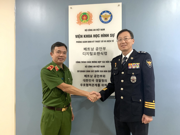 Khánh thành phòng thí nghiệm giám định kỹ thuật số và điện tử do Cơ quan Cảnh sát Quốc gia Hàn Quốc tài trợ -0