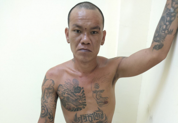 Khen thưởng 3 dân phố dũng cảm truy bắt tội đượng gây rối trật tự công cộng -0