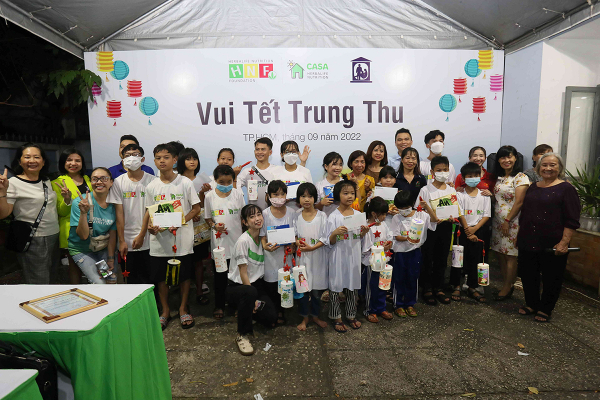 Thành viên độc lập và nhân viên Herbalife Việt Nam: Tổ chức chương trình Vui Tết Trung thu cho hơn 1.000 em nhỏ -0
