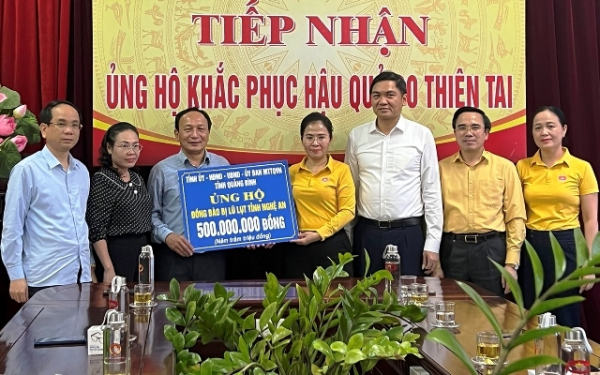 Hỗ trợ Nghệ An, Hà Tĩnh 800 triệu đồng khắc phục lũ lụt  -0