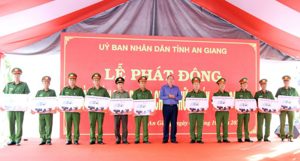 An Giang tăng cường phương tiện, thiết bị cho lực lượng PCCC cơ sở -0