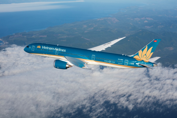 Chuyến bay của Vietnam Airlines phải hạ cánh khẩn cấp tại Azerbaijan để cứu hành khách -0