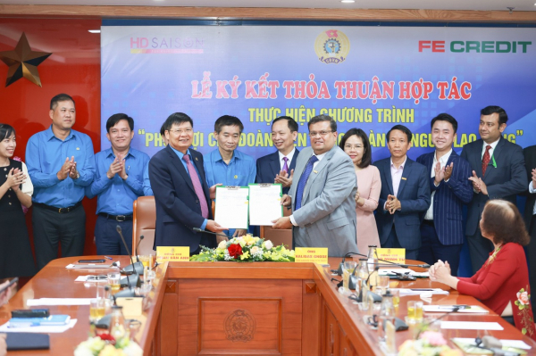 FE CREDIT cùng Tổng Liên đoàn Lao động Việt Nam triển khai gói vay ưu đãi 10.000 tỷ đồng dành cho công nhân -0