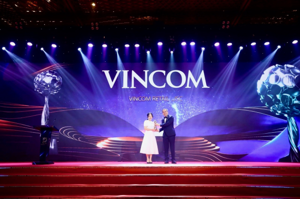Vincom Retail nhận Giải thưởng Inspirational Brand Award tại APEA -0