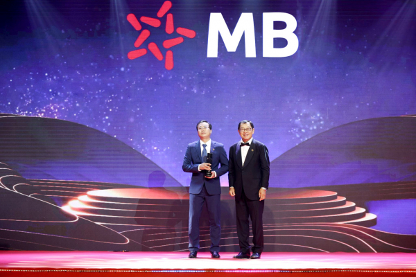 MB được vinh danh Doanh nghiệp xuất sắc châu Á 2022 -0