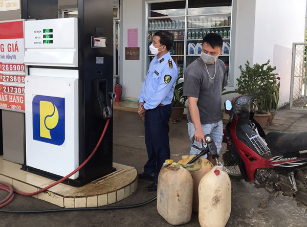 Đại lý bán lẻ xăng dầu ở Lâm Đồng chỉ nhận được 30-50% lượng hàng -0