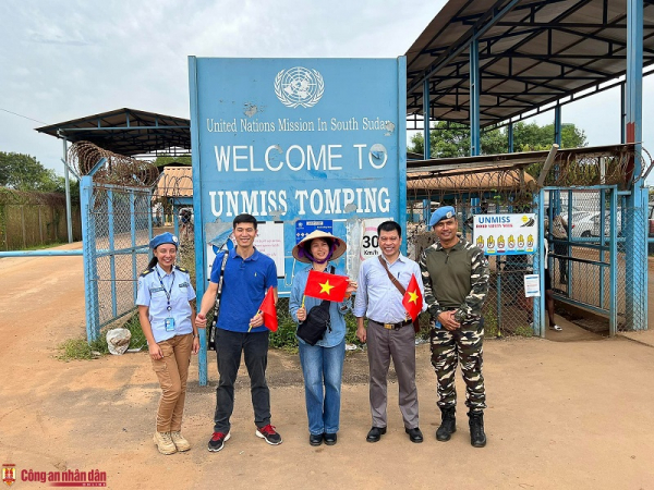 Latest photos of three Vietnamese police officers in South Sudan -1
