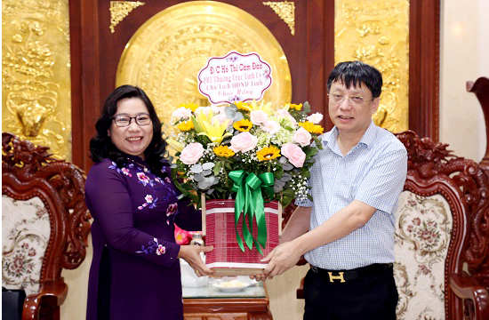 CAND Newspaper works with Hau Giang and Soc Trang Provinces  -0