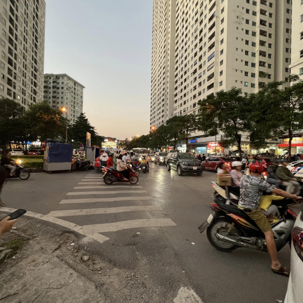 “Mổ xẻ” đề xuất thu phí ôtô vào nội đô Hà Nội -0