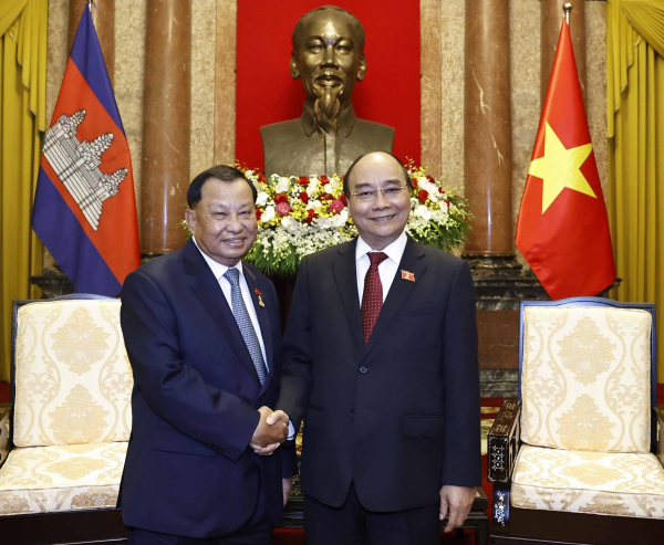 Chủ tịch nước đề nghị Campuchia thúc đẩy cắm mốc 16% biên giới còn lại -0