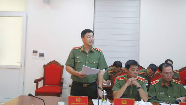 Thứ trưởng Lương Tam Quang làm việc tại Công an tỉnh Hà Tĩnh -0