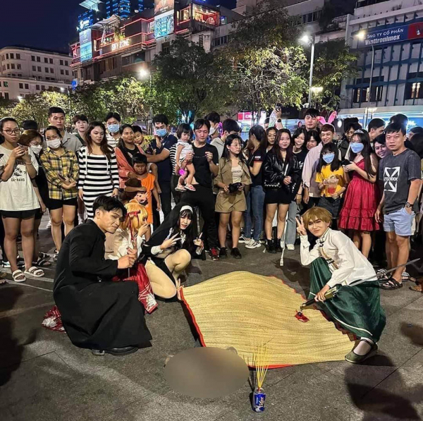 Lễ hội Halloween ở Việt Nam: Đừng “đú trend” mù quáng -0