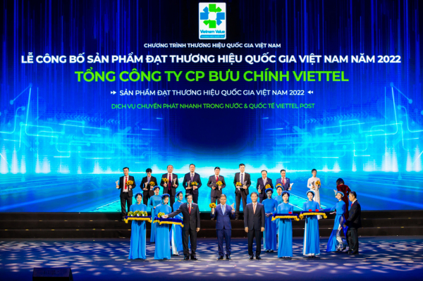 Viettel Post - Doanh nghiệp chuyển phát duy nhất có sản phẩm đạt thương hiệu quốc gia 5 năm liên tiếp -0