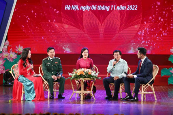 Trọng thể kỷ niệm 10 năm Ngày Pháp luật Việt Nam -0
