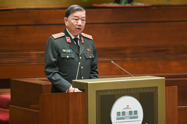 Bộ trưởng Tô Lâm: Tội phạm giảm, khám phá nhiều vụ án kinh tế, tham nhũng nghiêm trọng -0