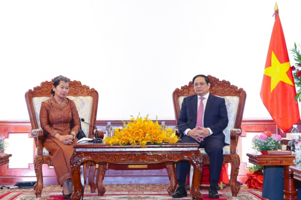 Thủ tướng Phạm Minh Chính tiếp Phó Thủ tướng Campuchia Men Sam An -0