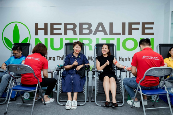 Thành viên độc lập và nhân viên Herbalife Việt Nam tham gia hiến máu tình nguyện -0