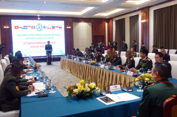 Lục quân ASEAN hợp tác gắn kết vì hòa bình  -0