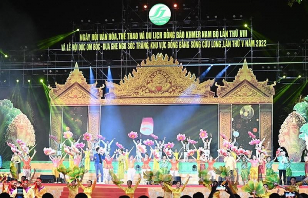 Khmer culture, sport and tourism festival underway in Soc Trang -0