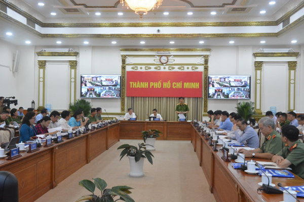 Đoàn Công tác Chính phủ làm việc với TP Hồ Chí Minh về tình hình triển khai Đề án 06 -0