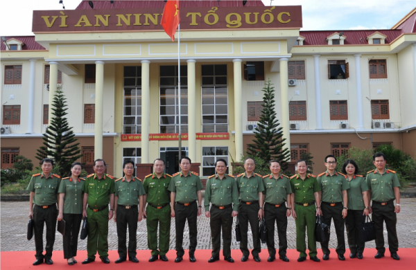 Dak Nong provincial police asked to resolutely control crime -0