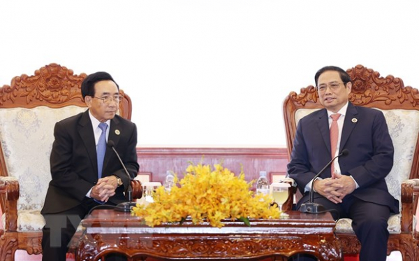Dành ưu tiên cao nhất giữ gìn, vun đắp mối quan hệ hữu nghị Việt-Lào -0