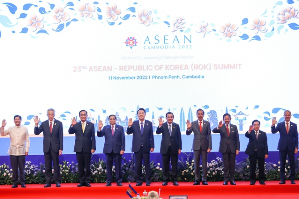 Thủ tướng tham dự Hội nghị Cấp cao ASEAN với các đối tác Trung Quốc, Hàn Quốc, LHQ -0