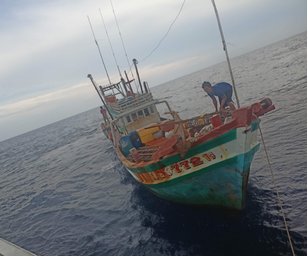 Hai tàu cá vi phạm khai thác IUU bị xử phạt gần 3 tỷ đồng -0