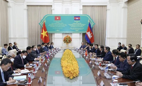 Thủ tướng Phạm Minh Chính về tới Hà Nội, kết thúc chuyến công tác tại Campuchia -0