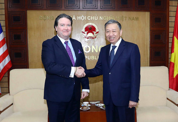 Minister To Lam receives US Ambassador to Vietnam -0