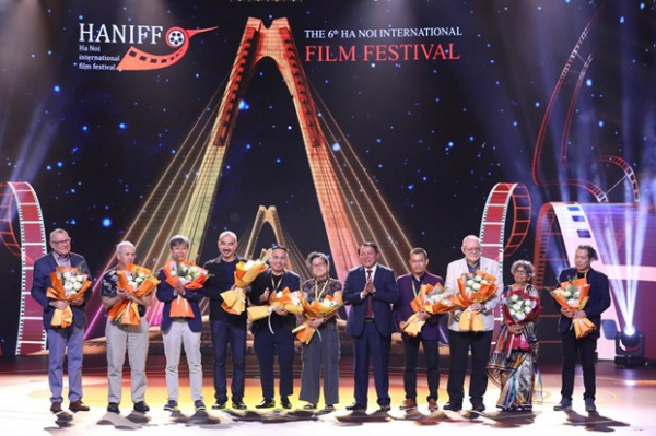 Liên hoan phim Quốc tế Hà Nội lần thứ 6: Giấc mơ mang tầm quốc tế -0