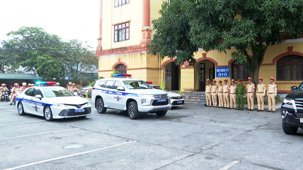 Công an các địa phương ra quân (ghép) -0