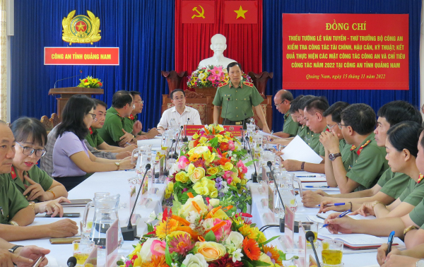 Thứ trưởng Lê Văn Tuyến làm việc tại Công an tỉnh Quảng Nam -0