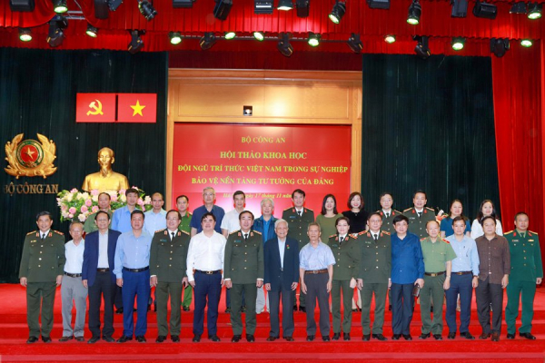 MPS hosts seminar on role of Vietnamese intellectuals in protecting Party’s ideological foundation -0