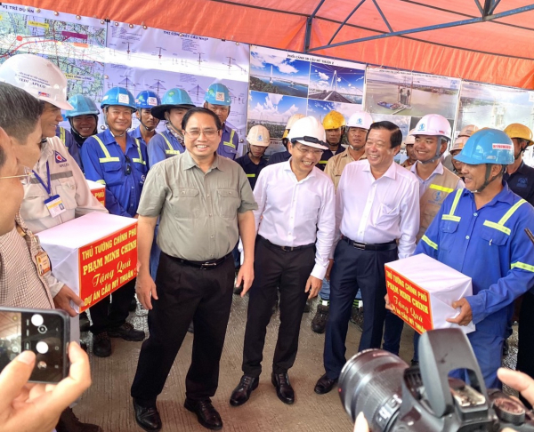 Thủ tướng Phạm Minh Chính kiểm tra dự án cầu Mỹ Thuận 2 và cao tốc Mỹ Thuận - Cần Thơ -0