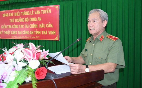 Thứ trưởng Lê Văn Tuyến kiểm tra công tác tại Trà Vinh -1
