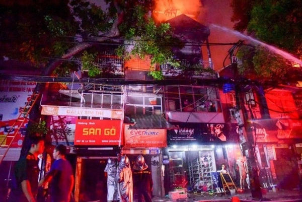 Xét xử lại bị cáo Hiệp “khùng” trong vụ cháy khu nhà trọ khiến 2 người tử vong  -0