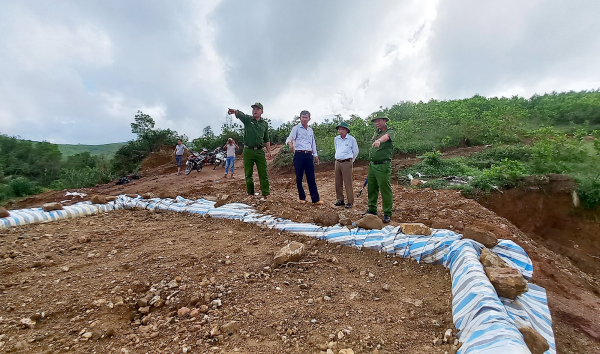 Kiên quyết xử lý nạn “vàng tặc” tại Bồng Miêu -0