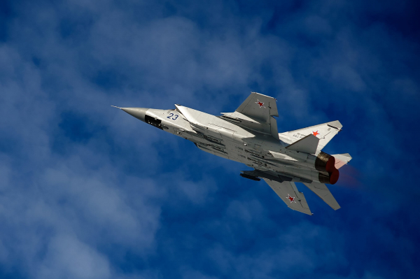 Siêu tiêm kích đánh chặn MiG-31 của Nga rơi -0