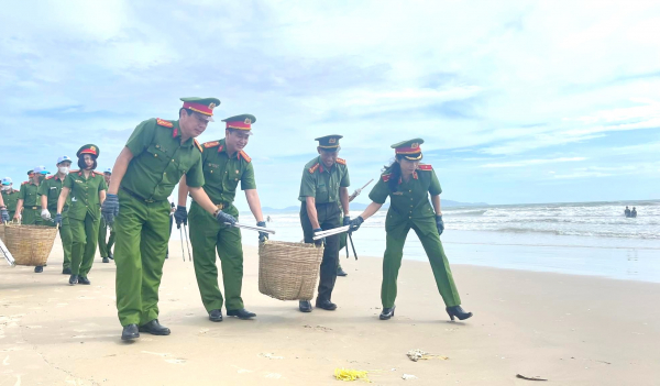 Phát động bảo vệ môi trường biển và hải đảo Việt Nam năm 2022 -0