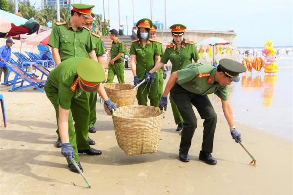 Phát động bảo vệ môi trường biển và hải đảo Việt Nam năm 2022 -1