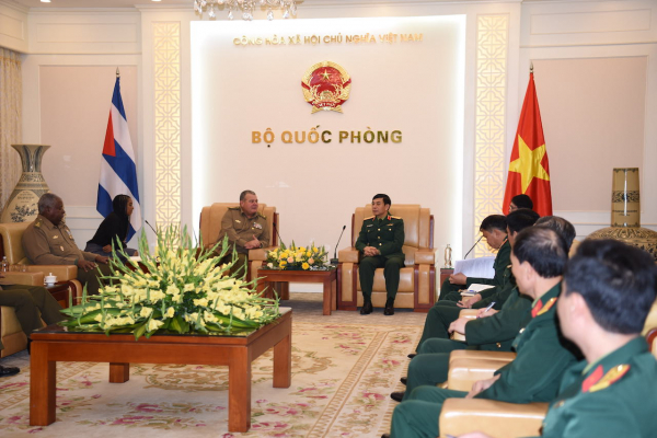 Thúc đẩy hợp tác quốc phòng Việt Nam-Cuba toàn diện, thiết thực hơn nữa -0