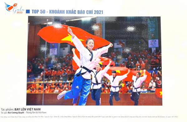 Gala Báo chí 2022 tôn vinh những khoảnh khắc báo chí ấn tượng -5