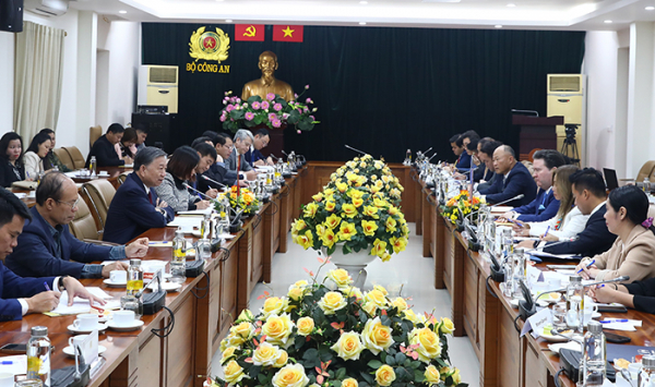 Minister To Lam receives the US - ASEAN Business Council delegation -0