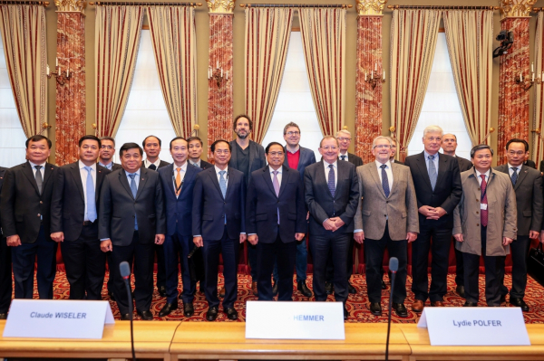 Đẩy mạnh mở rộng hợp tác tài chính xanh, ứng phó với biến đổi khí hậu giữa Việt Nam - Luxembourg -0