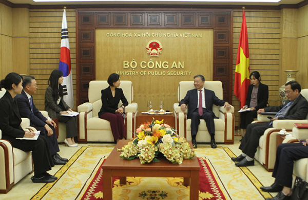 Tiếp tục thúc đẩy quan hệ hợp tác giữa Bộ Công an với các đối tác hữu quan Hàn Quốc -0