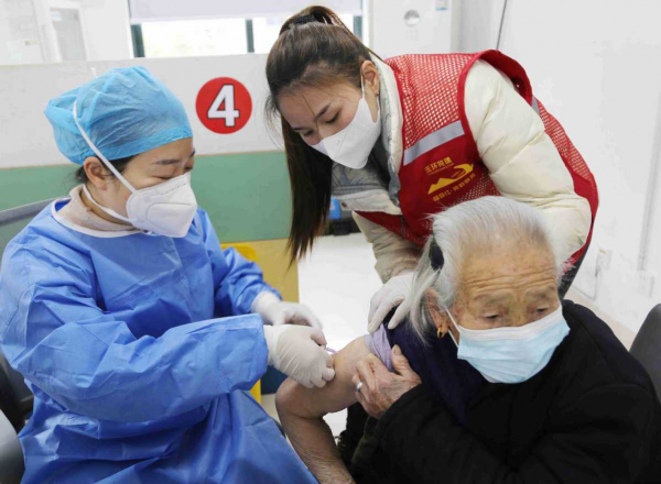 Trung Quốc xoay trục chống COVID-19 với điểm tựa vaccine -0